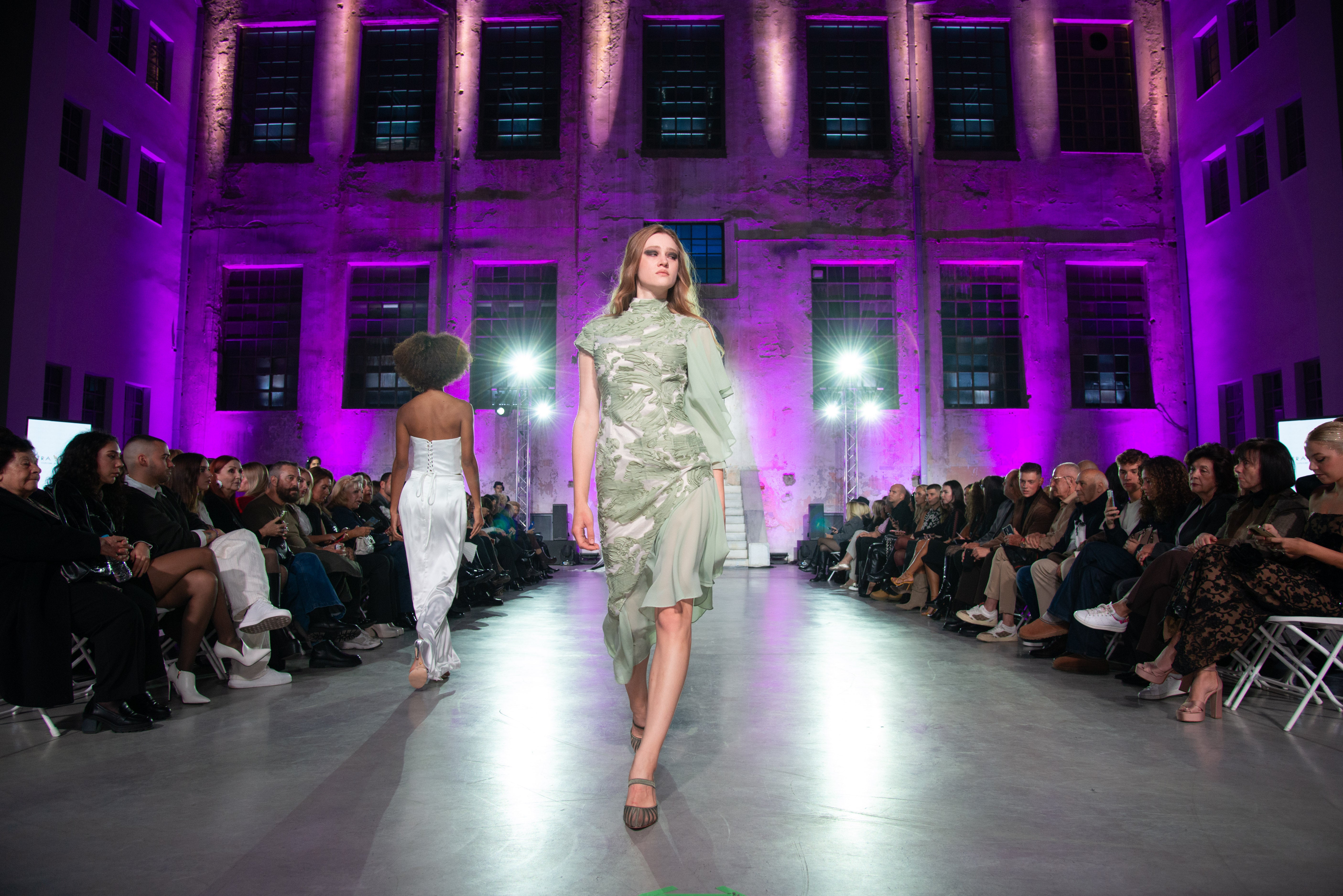 Artemisia – Brushed Fine Art Dress - Atelier Calliste