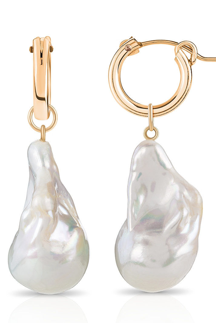 PM Atelier Paris Hoops earrings featuring chunky baroque pearl accents in gold with a stylish hoop design.