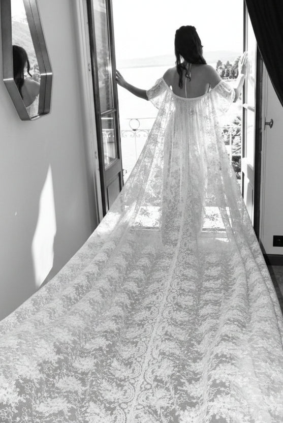 Ofelia Off shoulder wedding cape - Atelier Calliste