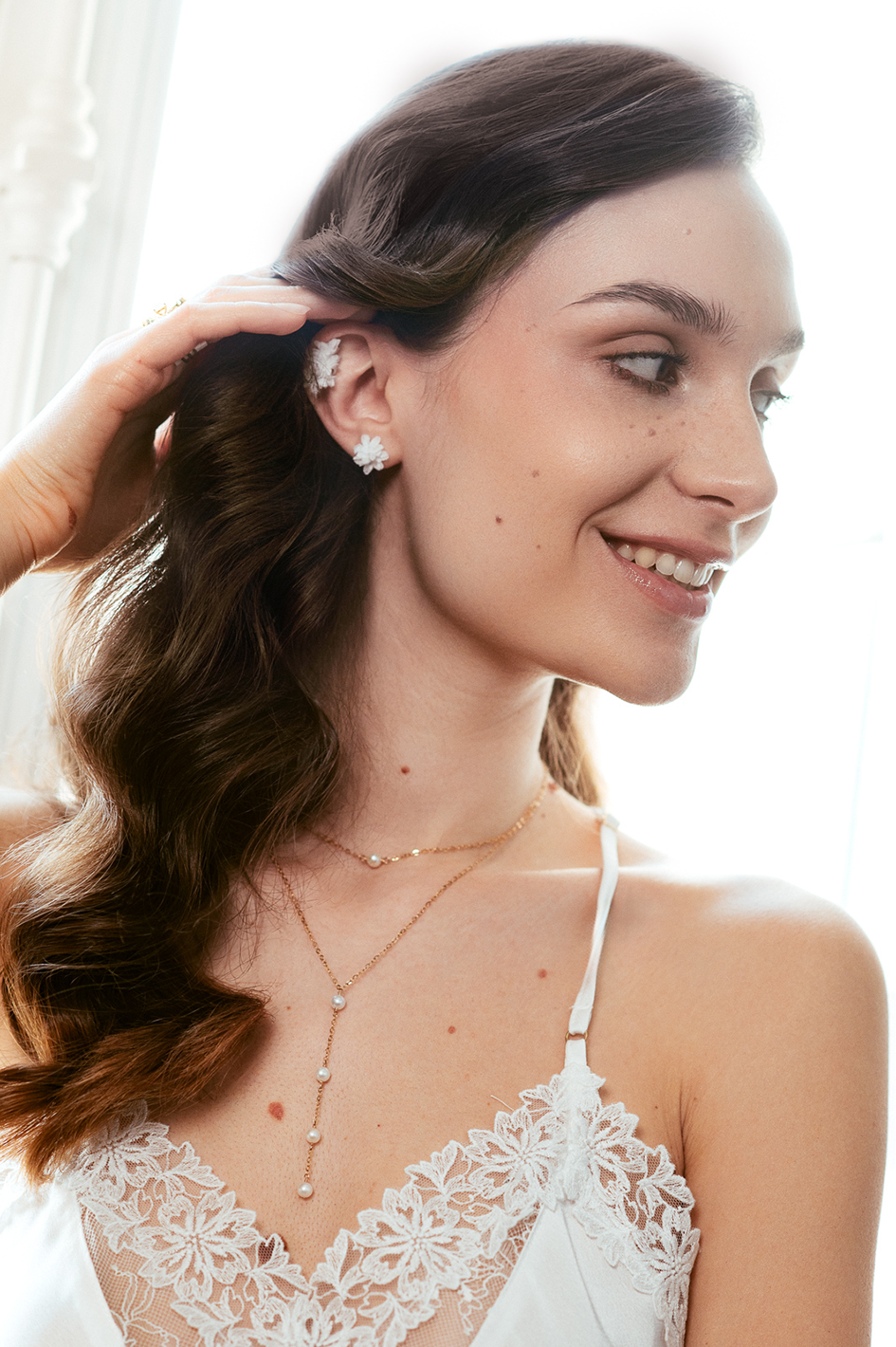 Natasha bridal layered Y necklace with pearls and chain details, elegant PM Atelier jewelry for wedding or special occasions.