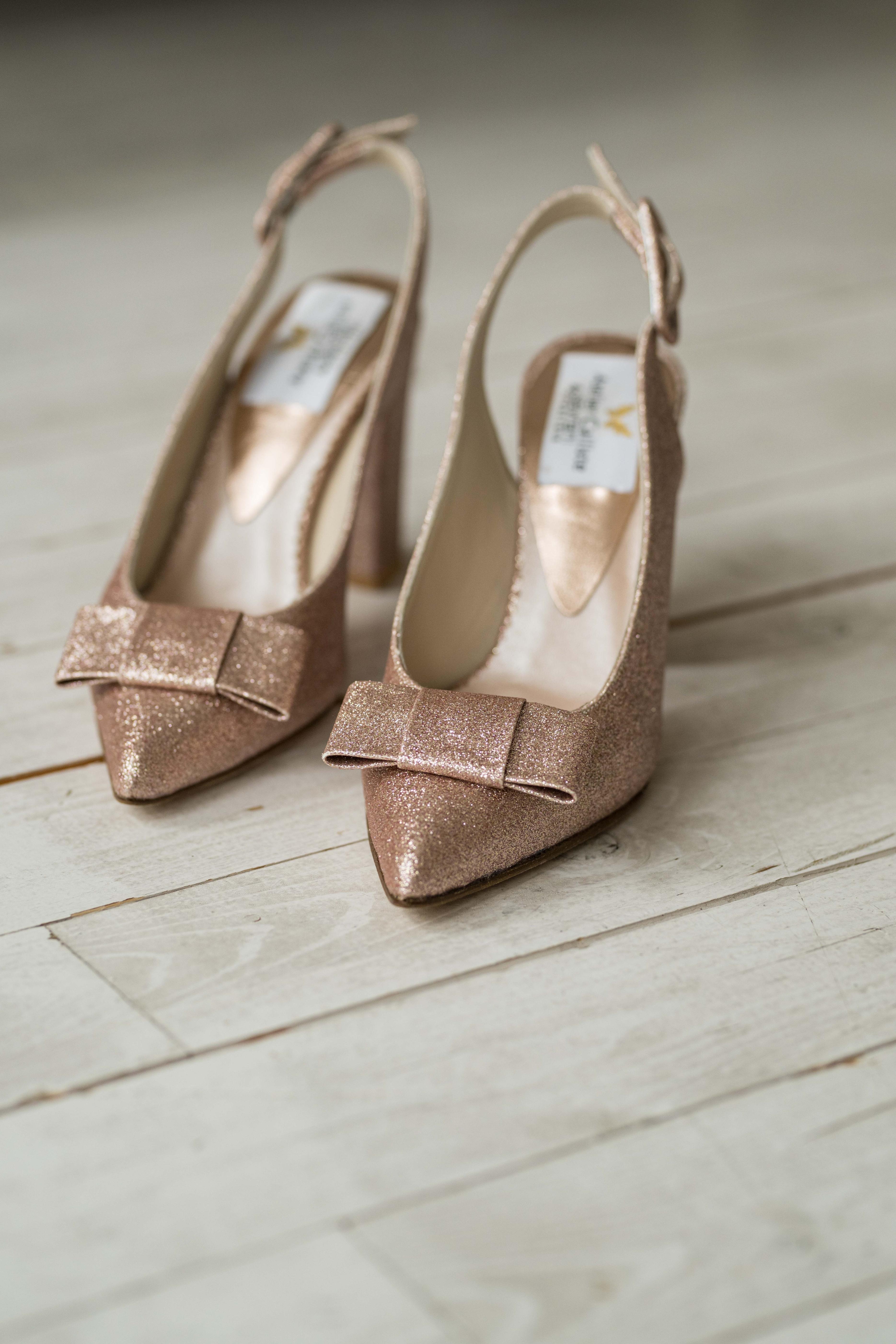 Size 6 Romance Luxury Dress with Detachable Sleeve Gloves - Atelier Calliste