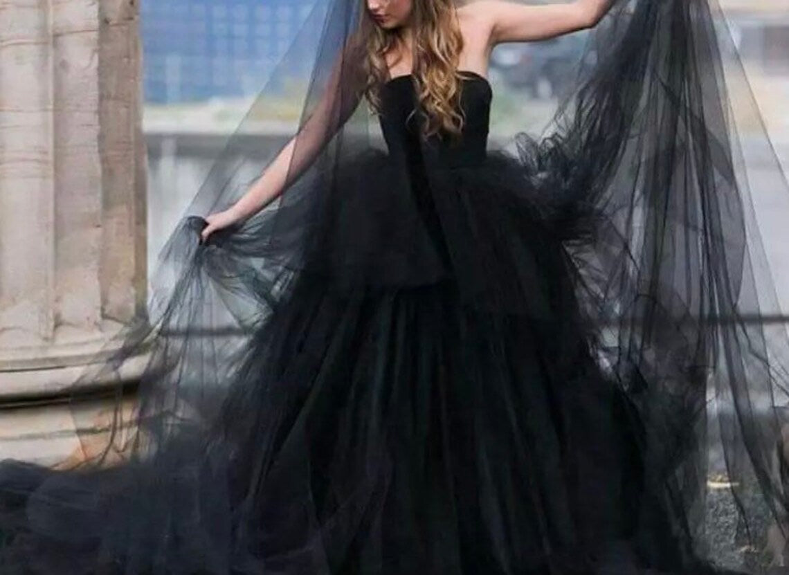 Black Swan dress - Atelier Calliste