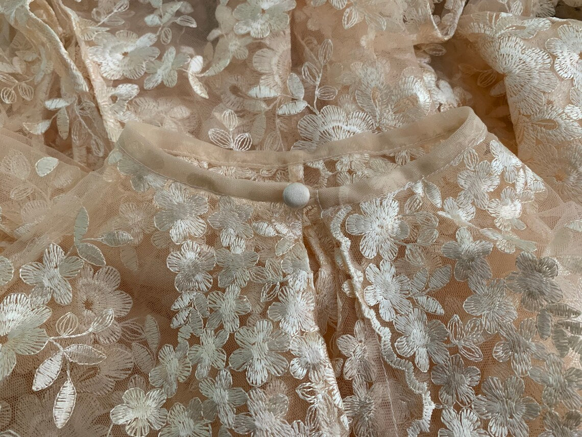 Dramatic Vintage Lace Cape - Atelier Calliste